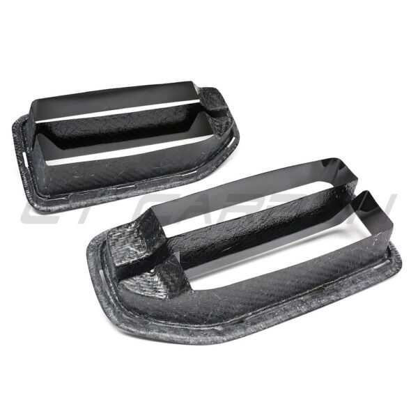 BMW G87 M2 CARBON FIBRE FRONT GRILLE - Image 4