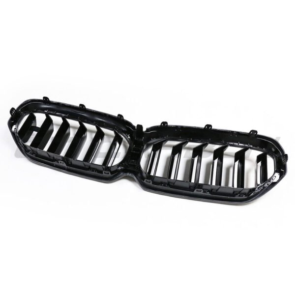BMW F90 M5 / G30 & G31 5 SERIES (LCI) CARBON FIBRE GRILLE - Image 2