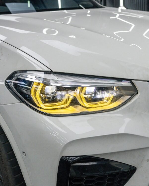 BMW F98 X4M PRE-LCI YELLOW ADAPTIVE DRL MODULE SET (2018-2021) - Image 3