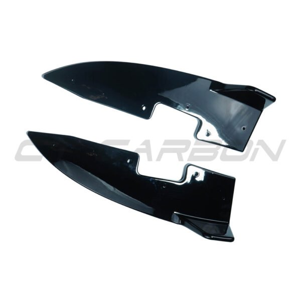 BMW 4 SERIES G22/G23 2020+ GLOSS BLACK REAR BUMPER CORNERS - Image 3