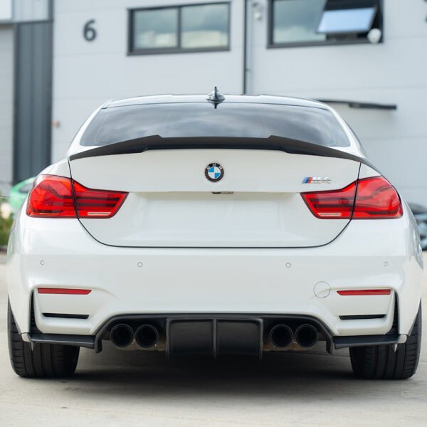 BMW M3/M4 F80/F82/F83 CARBON FIBRE DIFFUSER - V-STYLE - Image 3