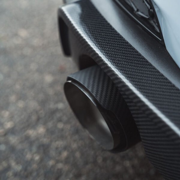 HYUNDAI I30N CARBON FIBRE EXHAUST TIPS - Image 2