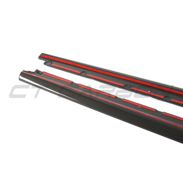 AUDI R8 V10 GEN 2.5 CARBON FIBRE SIDE SKIRTS - CT DESIGN - Image 5