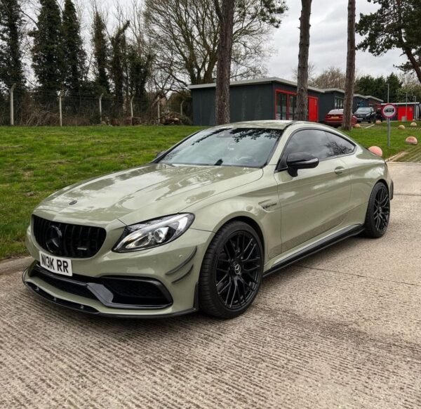MERCEDES W205 C63 & C63S FRONT BUMPER CARBON FIBRE CANARDS / FINS - Image 2