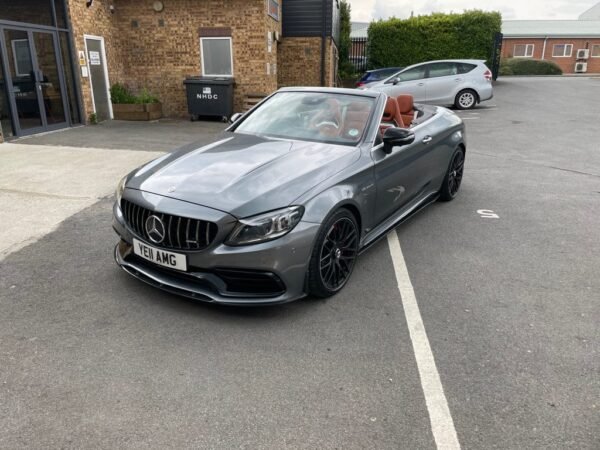 MERCEDES C63 W205 COUPE FULL CARBON FIBRE KIT -  V1 - Image 4