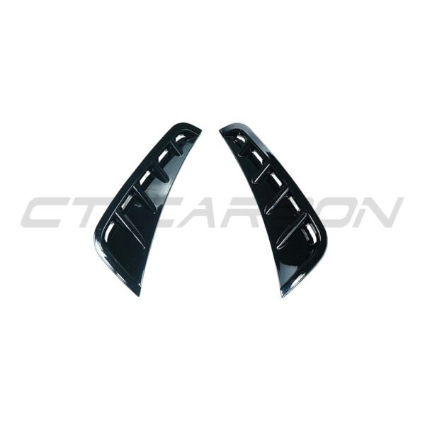 MERCEDES C43 & C CLASS W205 2019-2021 FACELIFT GLOSS BLACK FRONT BUMPER CORNERS - Image 2